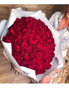 121 Adet Kırmızı Gül Buketi