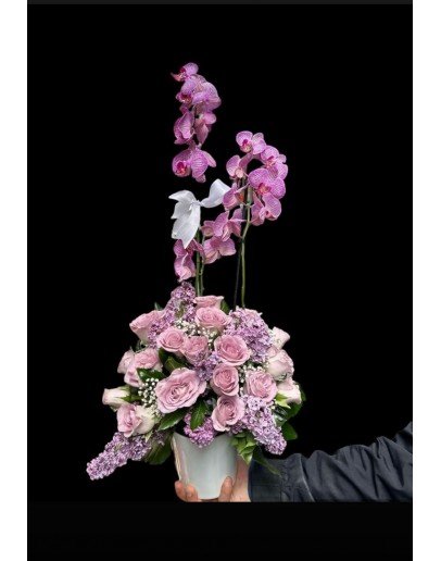 Pembe Güller ve Mor Orkideler