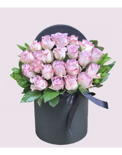 23 Adet Lila Gül Aranjmanı