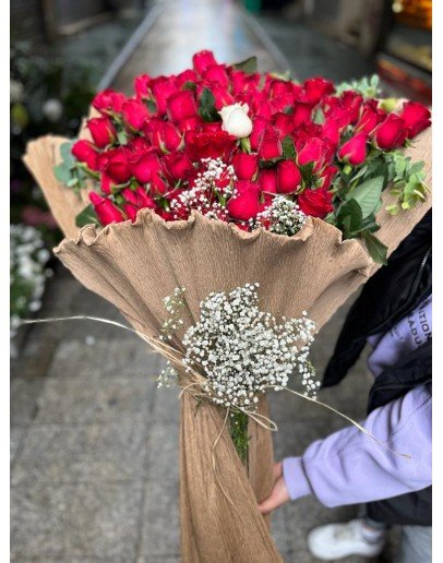 101'li Kırmızı Gül Buketi