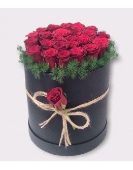 Kutuda 25 Adet Kırmızı Güller